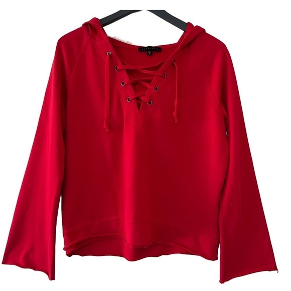 Sanctuary Cropped Lace-Up  Raw Edge Hoodie Top Red Size Small - Picture 1 of 11